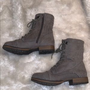 Comeback boots! Brand new